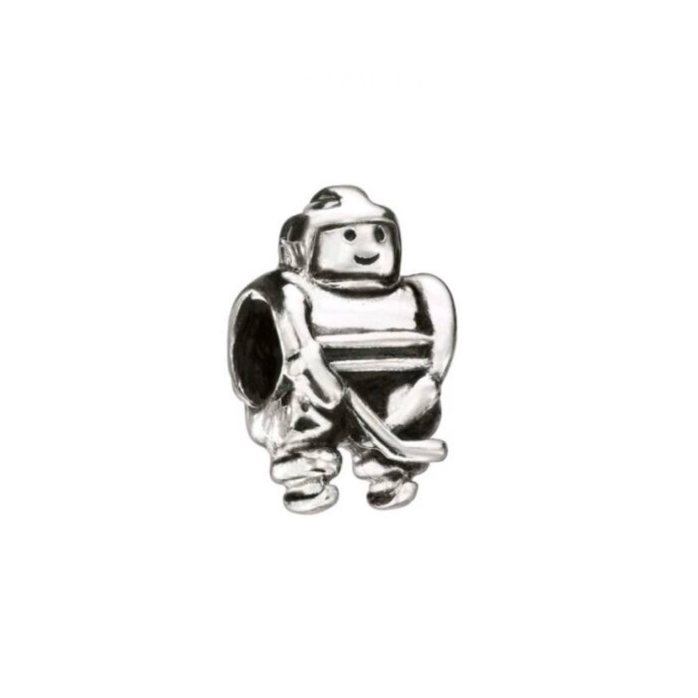 Chamilia Hockey Player